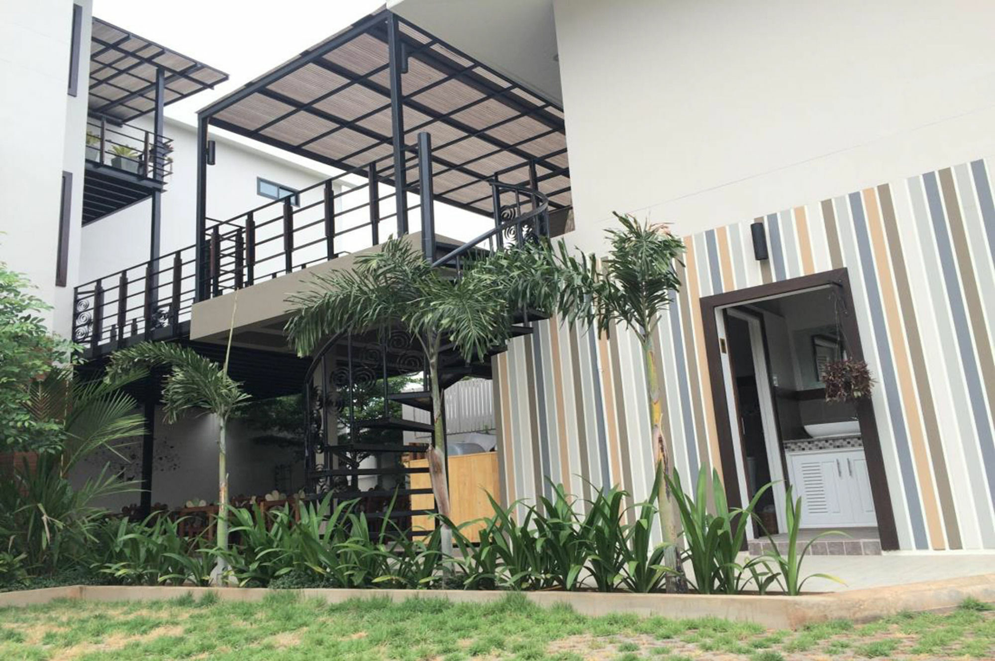 Dino Studio Luxury Homestay Kalasin Exterior photo